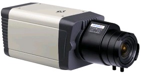 专业型强光抑制道路监控摄像机
