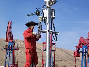 油田工业级微波无线监控无线传输