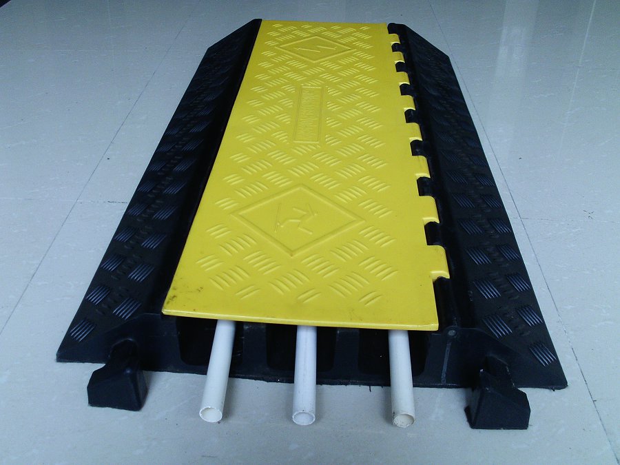 上海PVC线槽板，PVC线槽板厂家,PVC线槽板规格