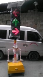福建太阳能红绿灯 车载太阳能红绿灯 警示灯 交通信号灯