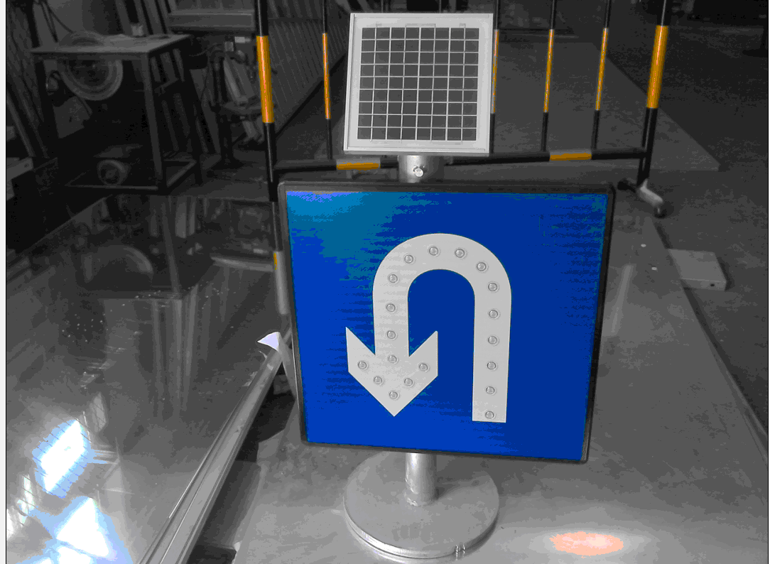 深圳LED太阳能标志牌