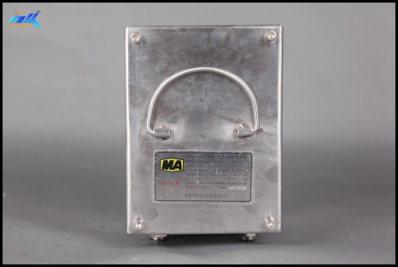 DXH10/12矿用本质安全型电池箱
