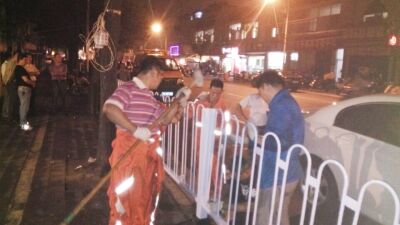 扬州连夜安装交通护栏