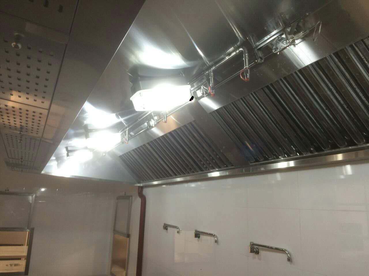 商用厨房灭火选择卯源厨房灭火装置准没错