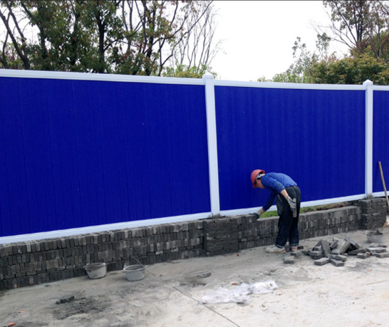  施工围挡 路边白色挡板围栏 南山PVC塑料围板 工地隔离挡板