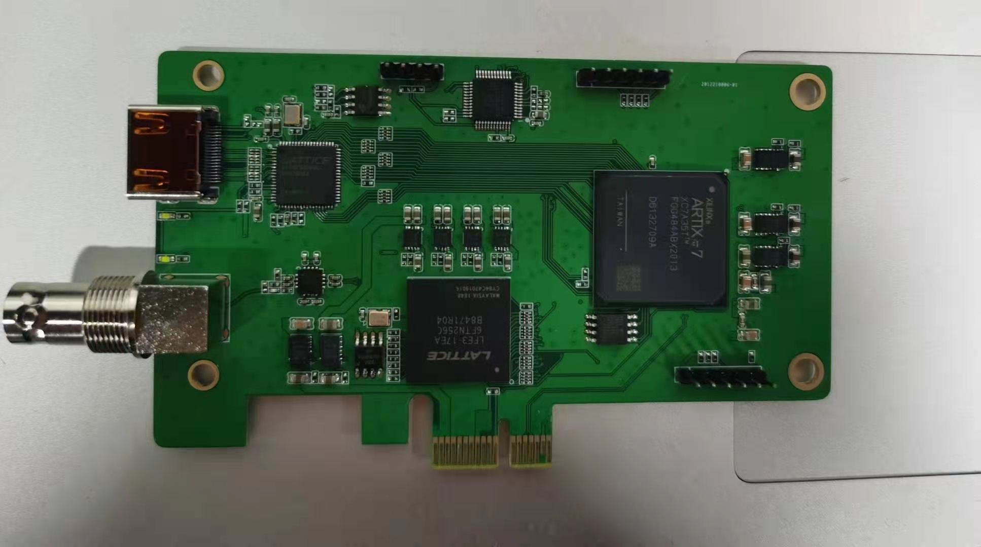 SDI+HDMI PCIE采集卡